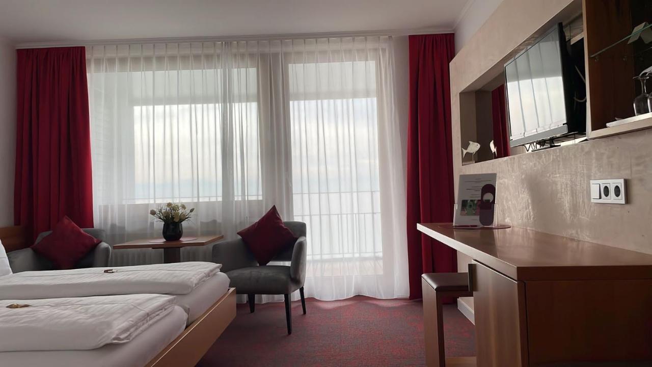Double Room Lake View