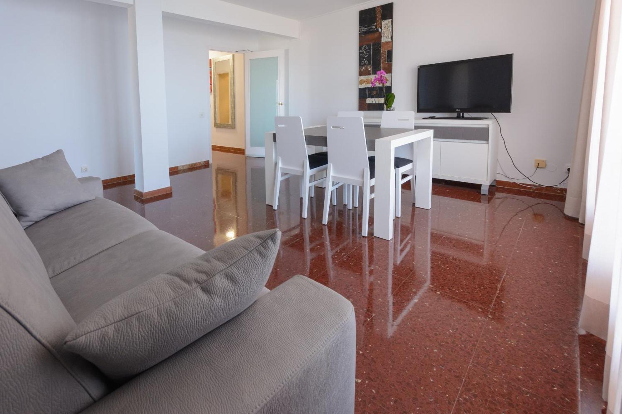 Deluxe Apartment,1539895210:JPEG