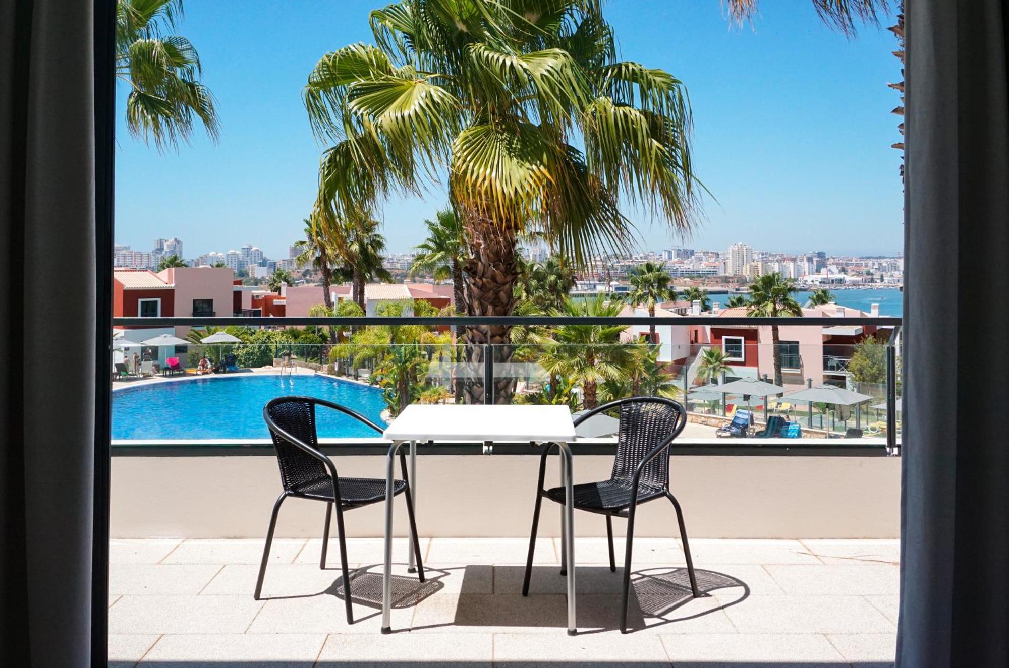 Vitors Sunset Family Suite