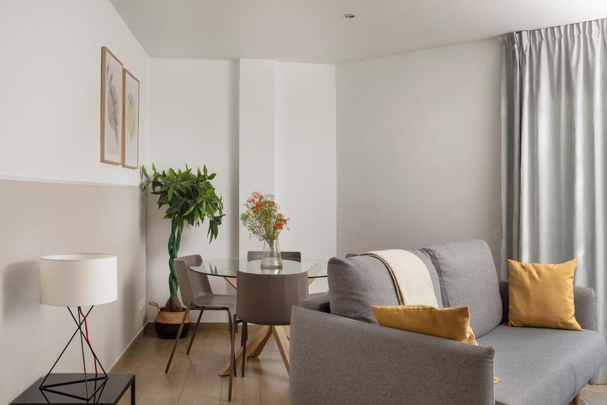 One-Bedroom Apartment,1758379825:JPEG