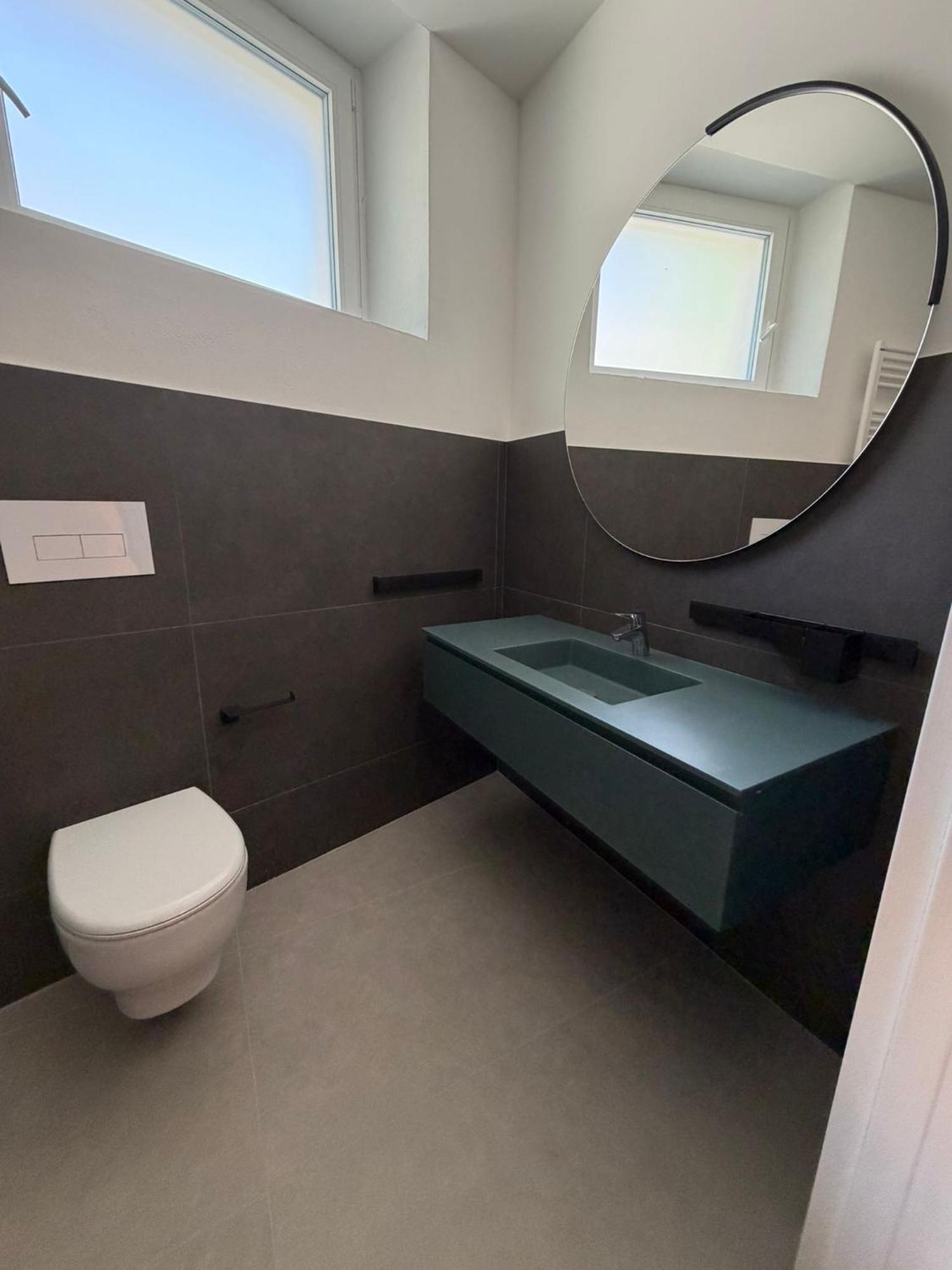 Deluxe Single Room with Balcony With Air Conditioning