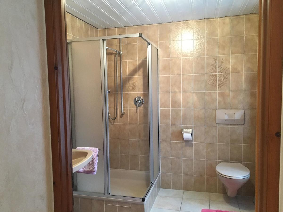 Doppelzimmer mit Balkon