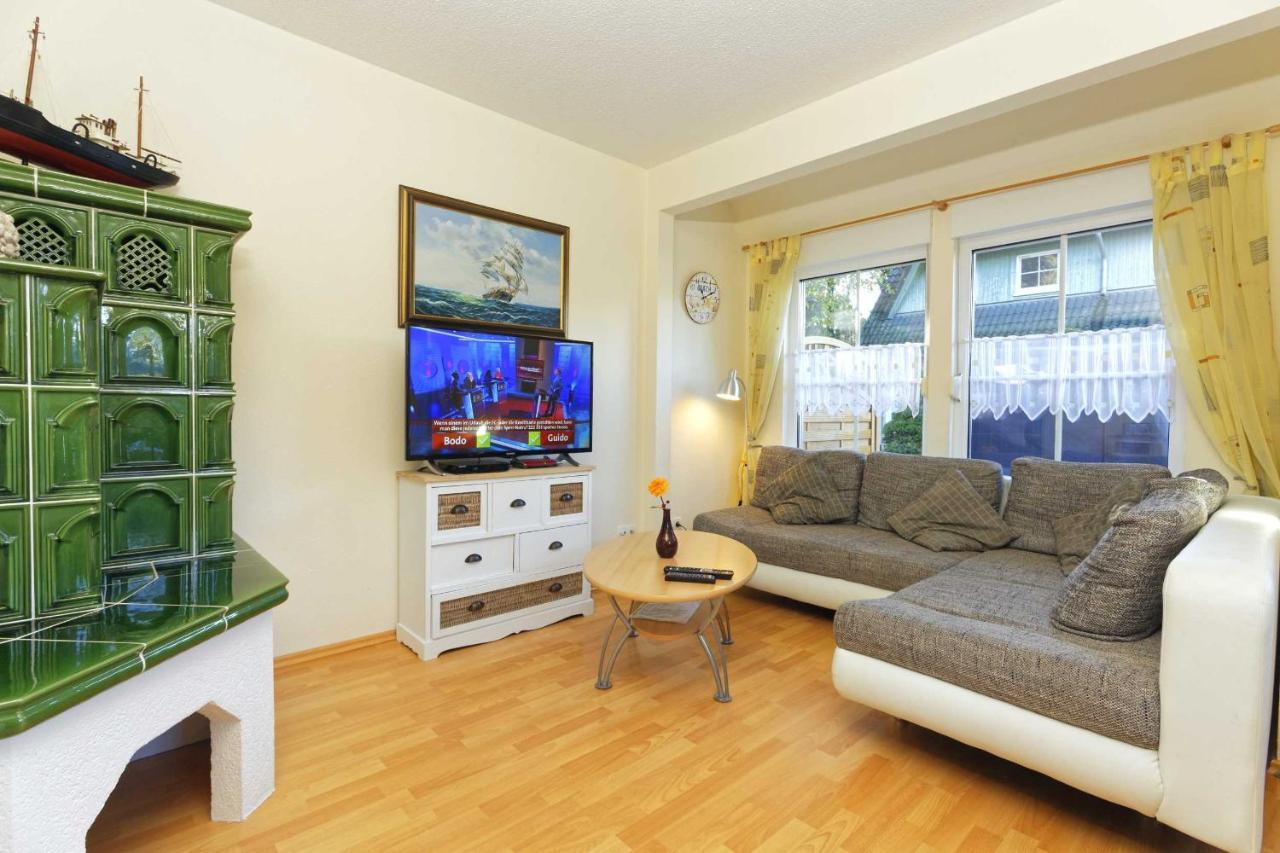 Two-Bedroom House,770266873:JPEG