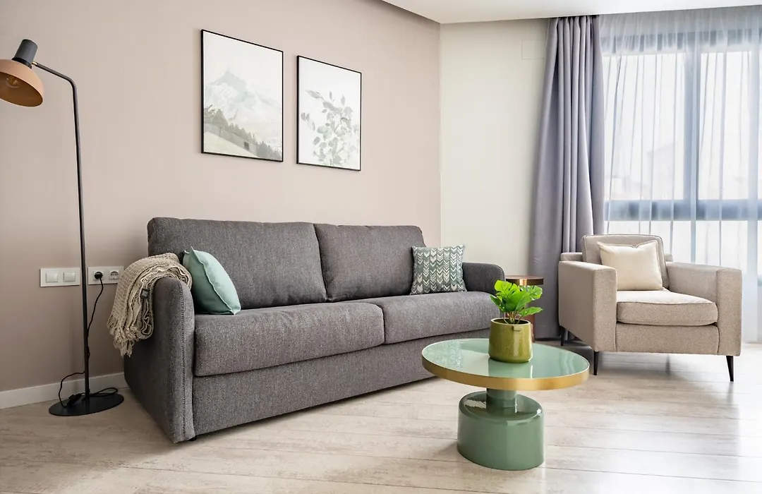Limehome Barcelona Rector Triado-1