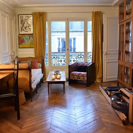 Rue De Paradis-2
