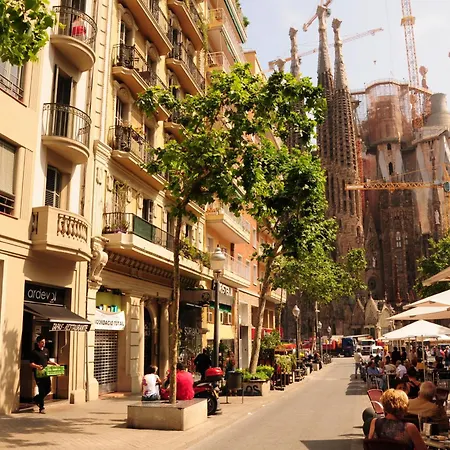 Gaudi Sagrada Familia-3