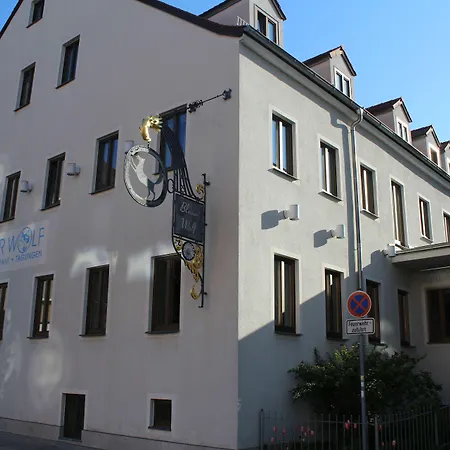 Living & Serviced Apartments By Blauer Wolf-2