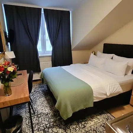 SOHO Private Zimmer&Rooms Im Herzen der Altstadt-2