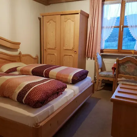Übernachtungspension ohne Frühstück - Pension - Ferienwohnungen Ludwig-3
