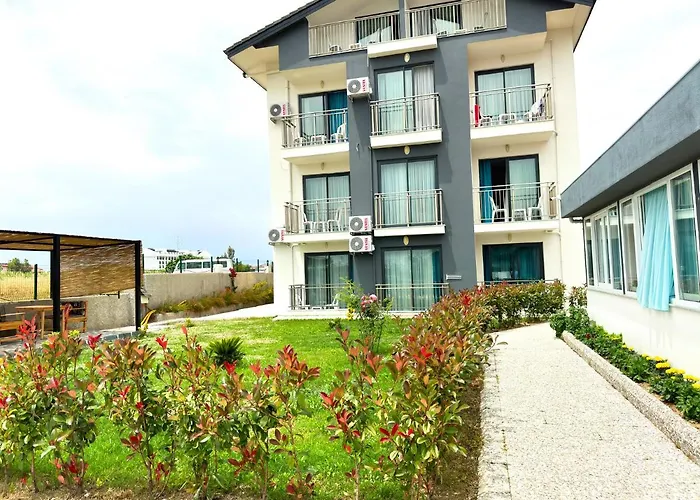 Ferienwohnung Kaya Garden Side