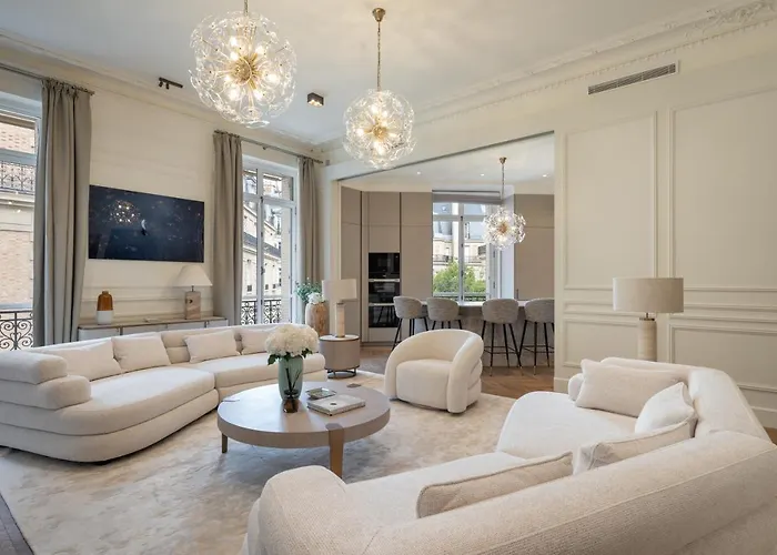 Appartement Avenue Montaigne - Paris Champs Elysees