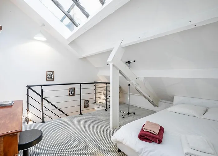 Comme A La Maison Paris