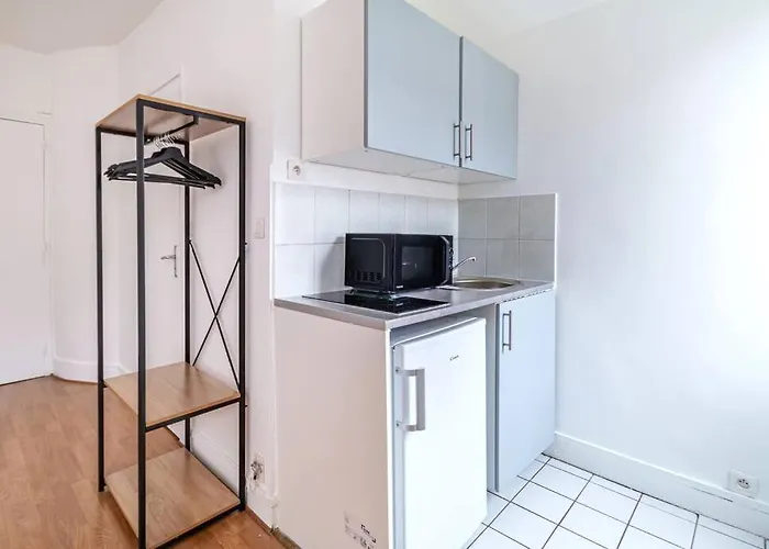 Studio Proche Boulevard Voltaire Paris